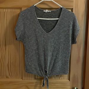 Striped short sleeve shirt